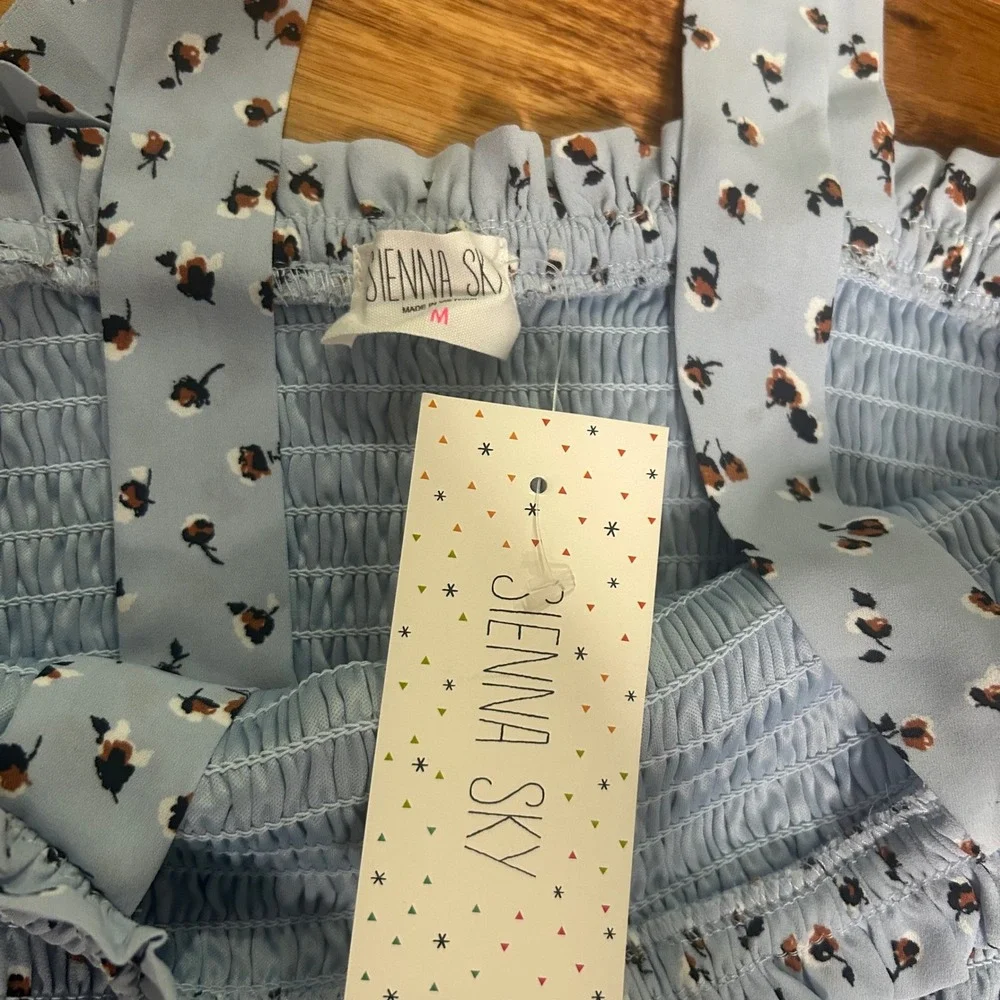 Sienna Sky Floral‎ Smocked Dress Button Front Casual Sundress Light Blue M